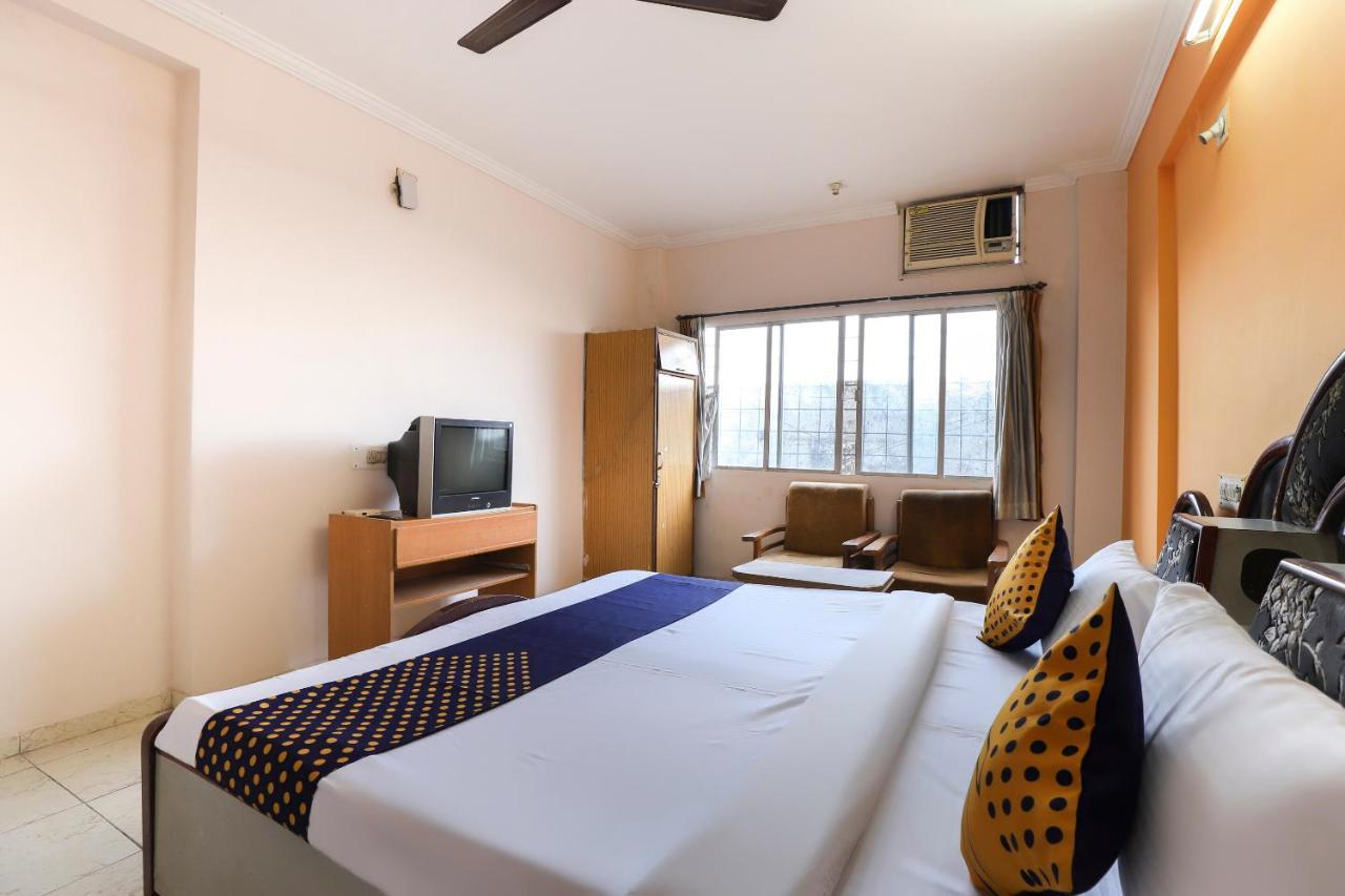 Spot On Hotel Shyam Inn Halol Ngoại thất bức ảnh