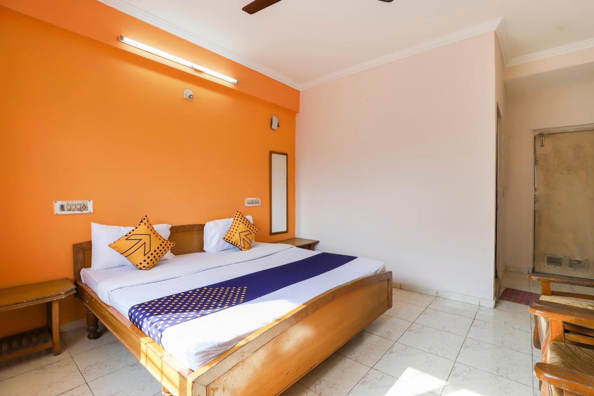 Spot On Hotel Shyam Inn Halol Ngoại thất bức ảnh